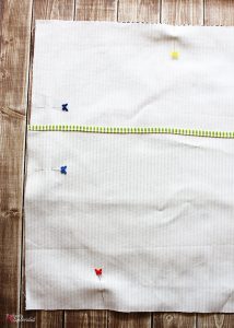Jack-o-Lantern DIY Halloween Pillow Sewing Tutorial - An easy DIY Halloween decor idea!