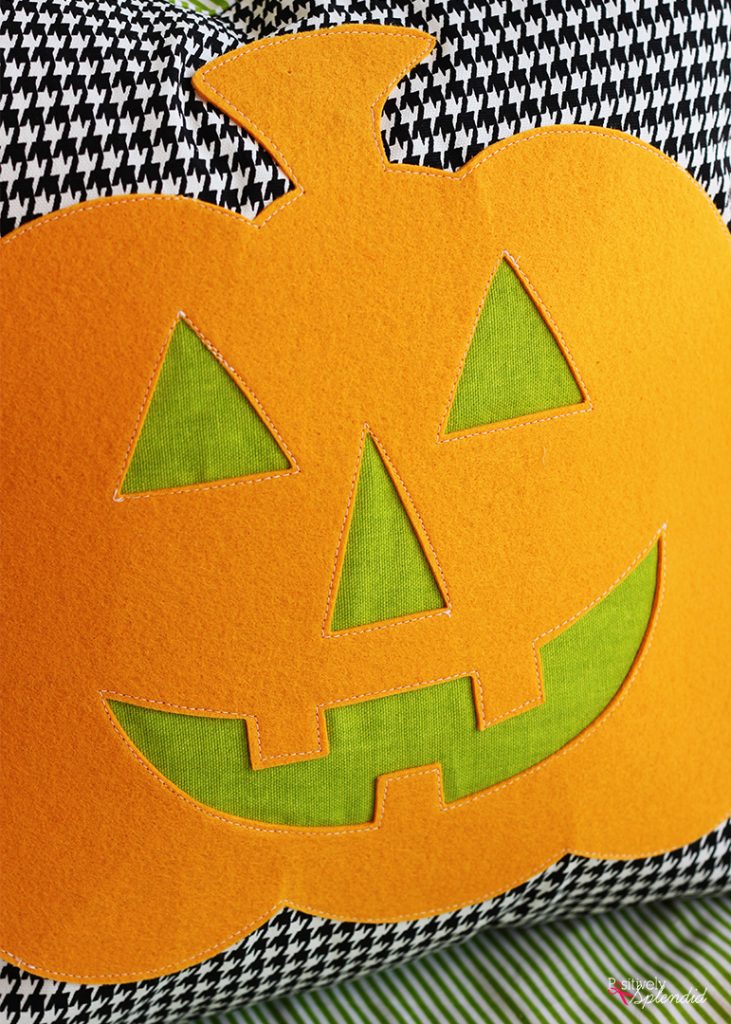 DIY JackoLantern Halloween Pillow Positively Splendid {Crafts