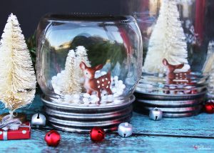 How to make a DIY Mason jar snow globe.