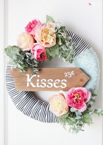 Floral Valentine's Day Wreath at PositivelySplendid.com