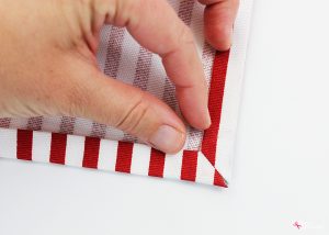 How to Sew Mitered Corners (The Easy Way!)