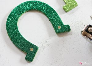 Glittered Horseshoe Garland St. Patrick's Day Craft Idea