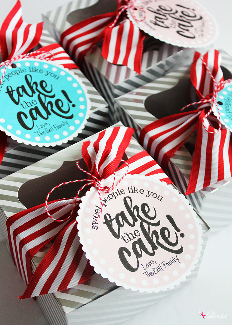 Fun gift idea for teacher appreciation: package up mini Bundt cakes with fun printable tags. Free printables included!