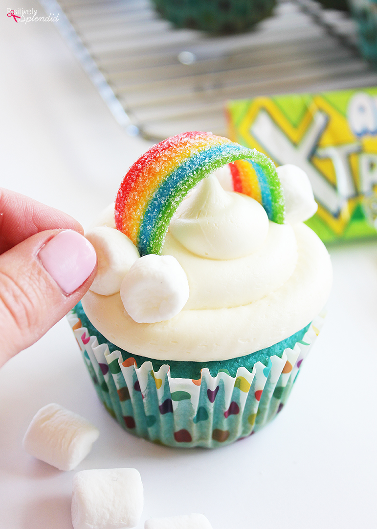 How to Make Rainbow Cupcakes