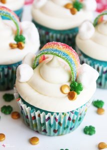 How to Make Rainbow Cupcakes