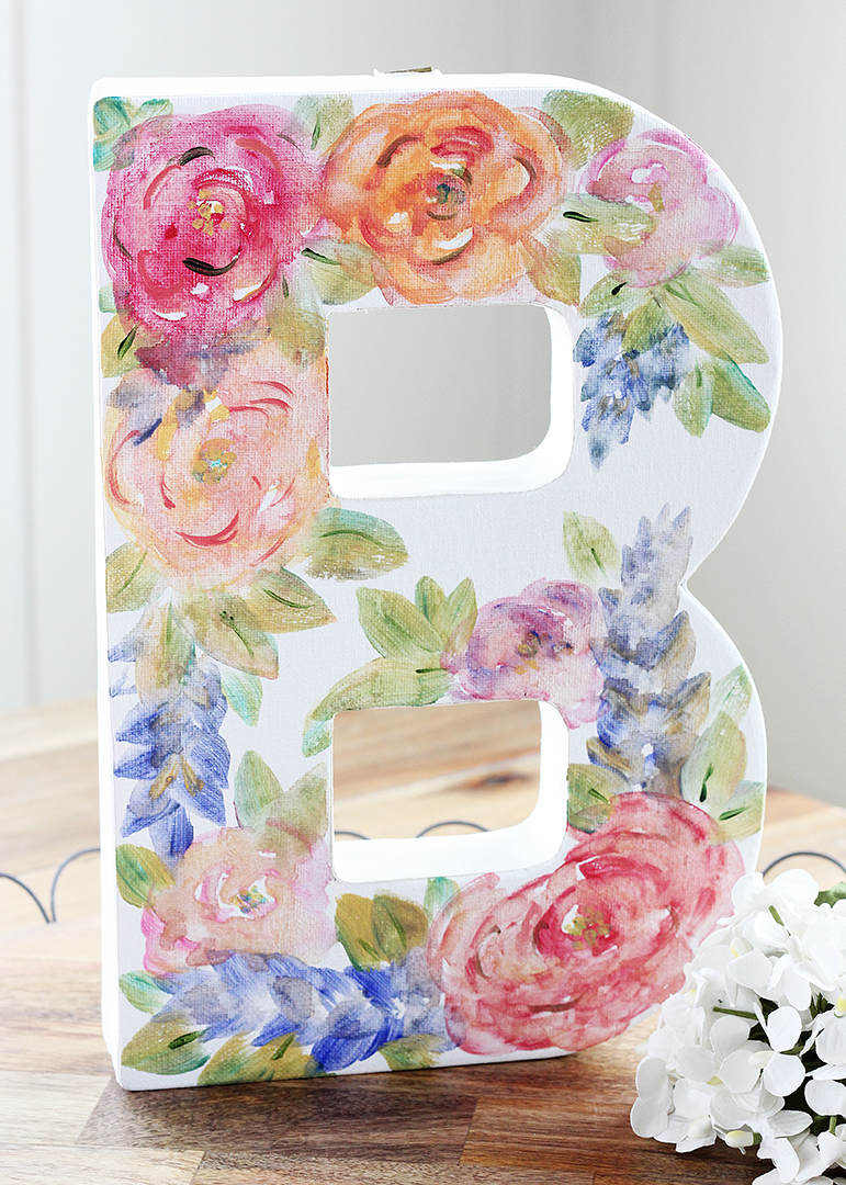 DIY Monogram Watercolor Canvas - Positively Splendid {Crafts