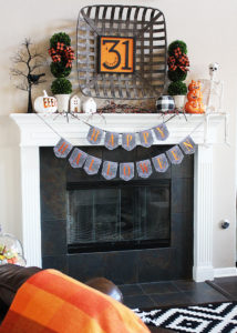 Farmhouse Halloween Mantel
