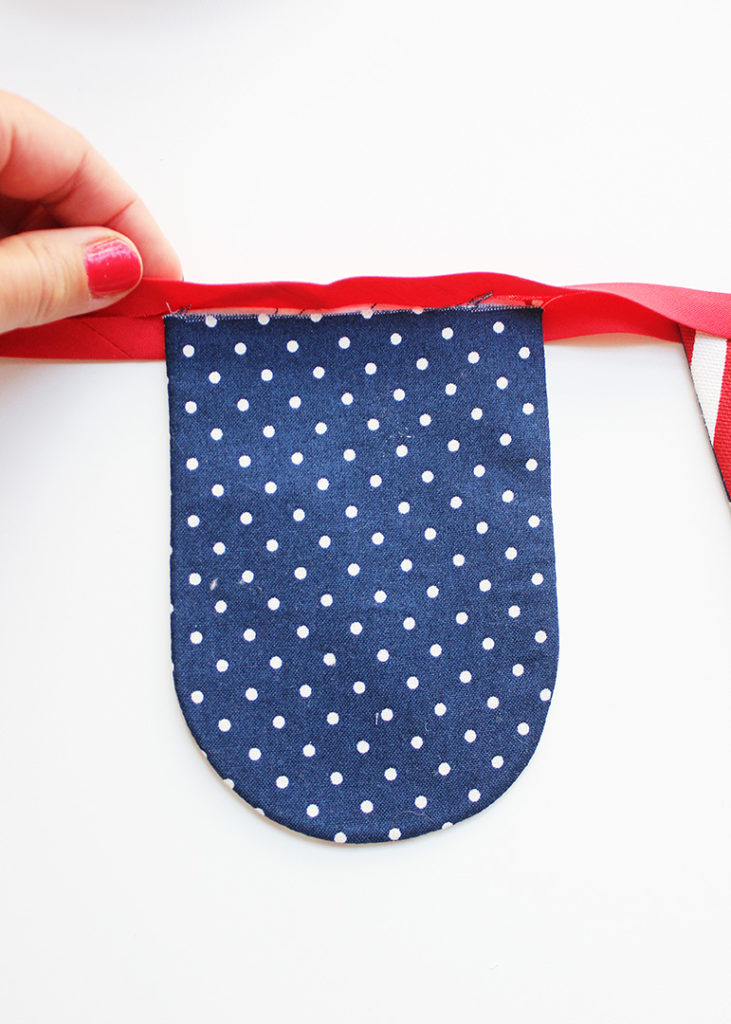 How to Sew a Fabric Bunting (5 Cute Styles!) Positively Splendid