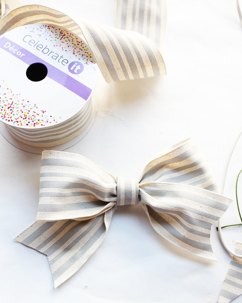 Make a Ribbon Bow